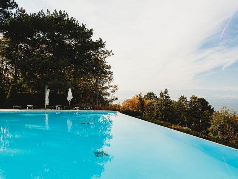 Crédit travaux : ajoutez une piscine à votre propriété !