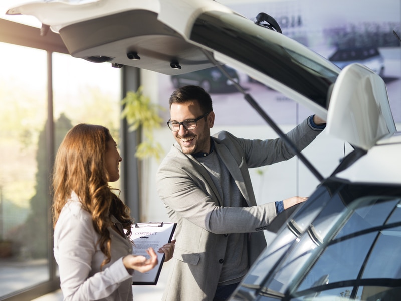 Avantages regroupement de crédit voiture